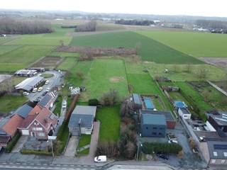 Voor meer info of een bezoek, bel 054 69 39 31 - In Aspelare (Ninove) bevindt zich deze bouwgrond voor een open bebouwing met een straatbreedte...