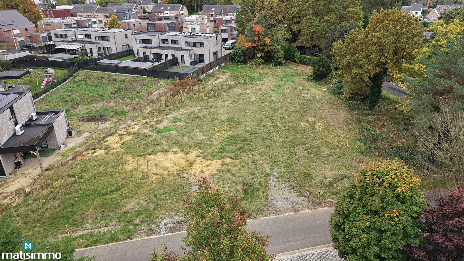 RUSTIG GELEGEN BOUWGROND VOOR HALFOPEN BEBOUWING MET IDEALE LIGGING TE HEUSDEN-ZOLDER - foto 2