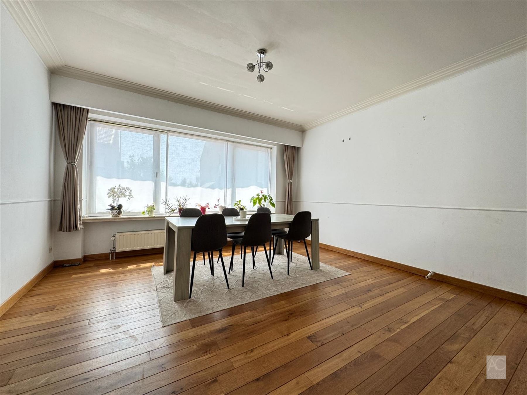 Gelijkvloers appartement met garage - foto 4