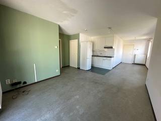 Ruime energiezuinige studio in hartje Geel!Deze studio is gelegen op de eerste verdieping en is bereikbaar met de trap.Ideale locatie aangezien de...