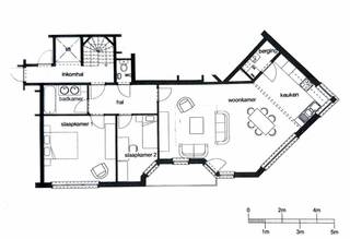 Hedendaags appartement 101m² op de 2e verdieping met lift, met terras en ruime inpandige garage (inbegrepen) met goede EPC 113 Kwh/m². Zeer veel lichtinval. Plaats om fietsen te zetten in garage.<br />Goede mobiliteitscore. Scholen, bus, winkels dichtbij. Rustig goed onderhouden gebouw met hoofdzakelijk eigenaars.<br />Indeling zie plan<br />BESCHIKBAAR VANAF 1 JANUARI<br />Afzonderlijke meters voor gas, water en elektriciteit.