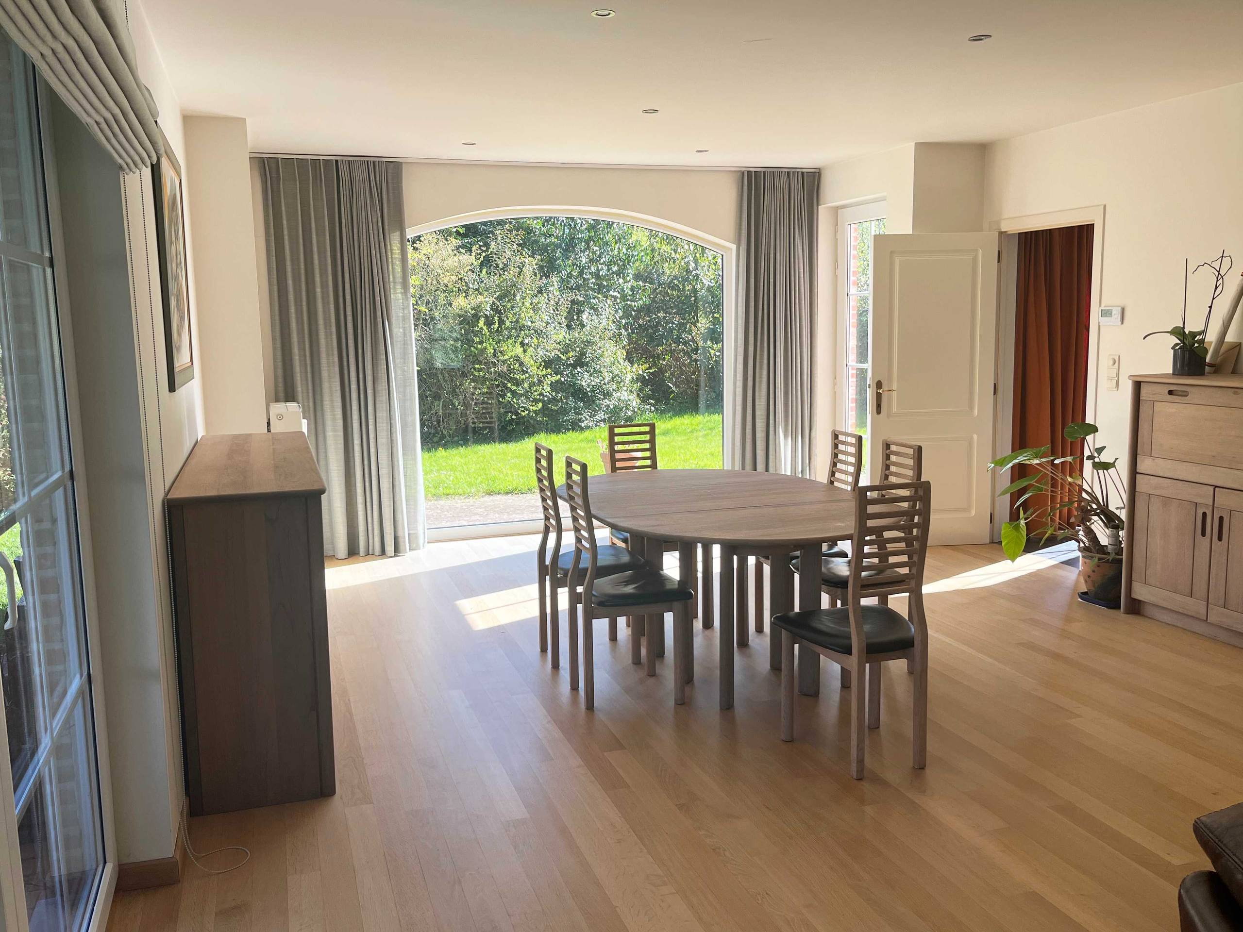 Maison à louer à Tervuren avec 5 chambres - photo 4