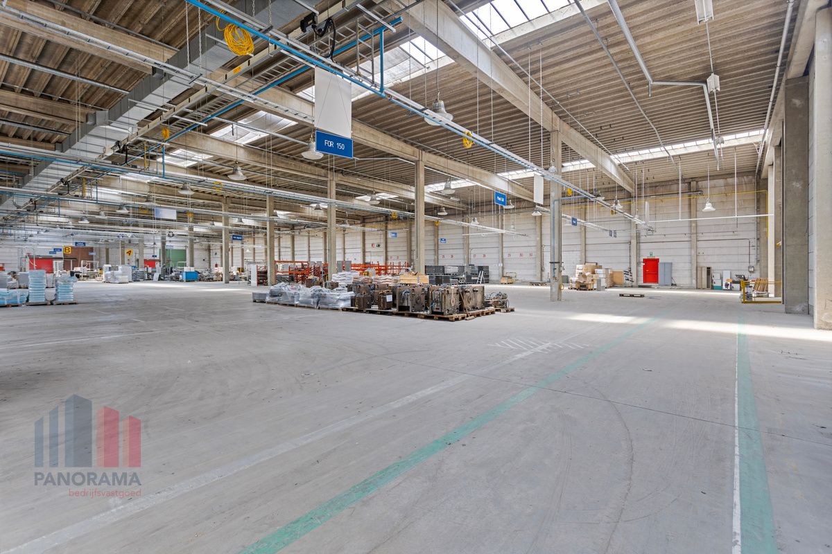 Polyvalent bedrijfsgebouw te huur voor zowel logistieke als productieactiviteiten met vele troeven - foto 3