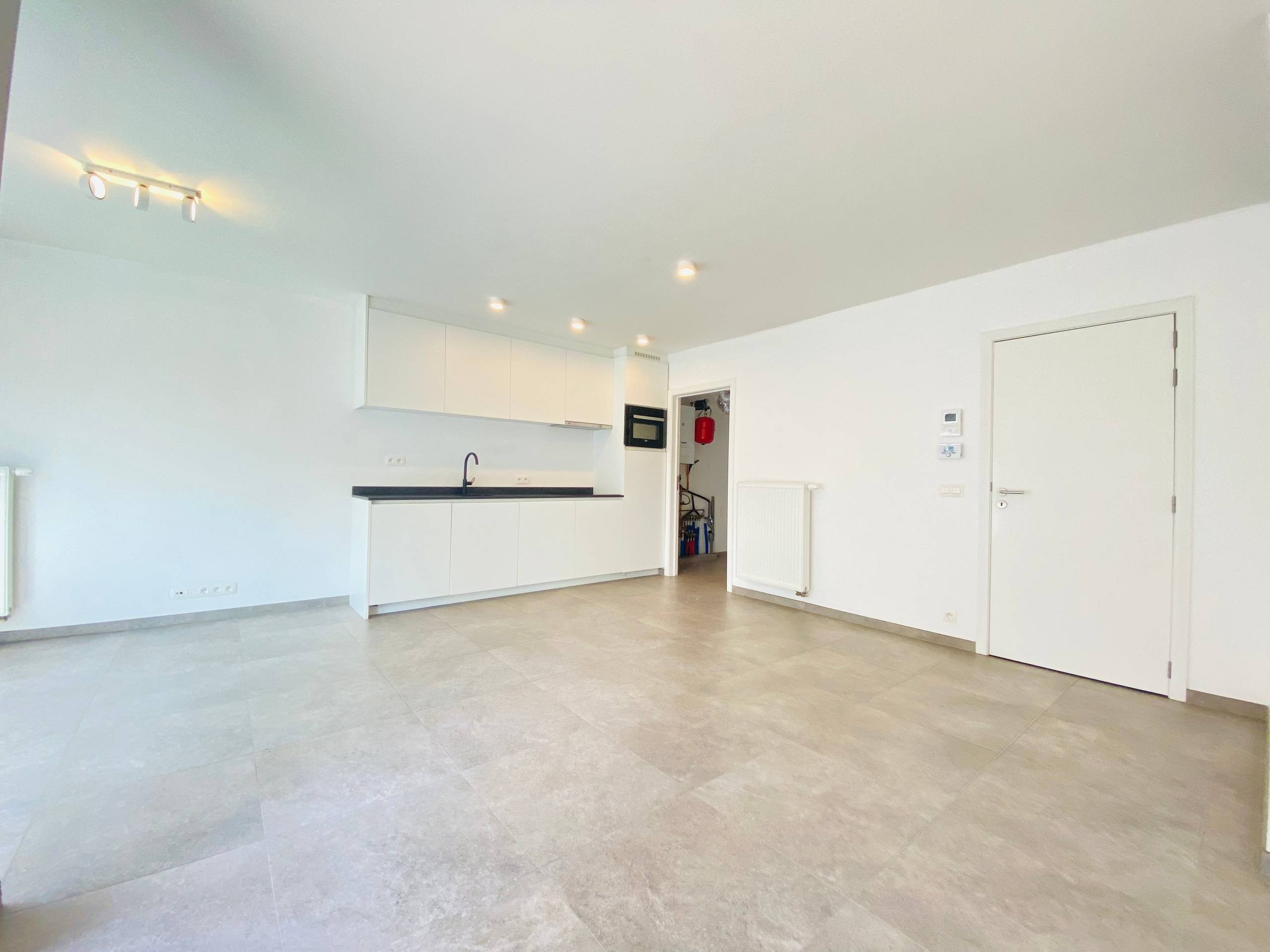 Apartment for rent in Beselare with 2 bedrooms - photo 4