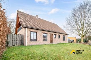 Deze gezellige en degelijke woning ligt in Lozen, deelgemeente van Bocholt nabij de Nederlandse grens. Lozen heeft een kleuter- en basisschool,...
