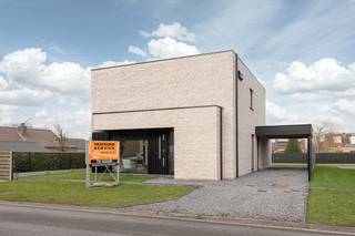 U heeft een budget (kosten in) ter beschikking van 630.000 €? Normaal gezien kan u dan 529.000 € besteden aan uw nieuwbouwvilla. U moet immers nog...