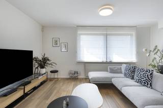 Dit huis is gelegen tussen het bruisende centrum van Strombeek-Bever en de levendige handelskern van Mutsaard / De Wand in Laken en op slechts 5...