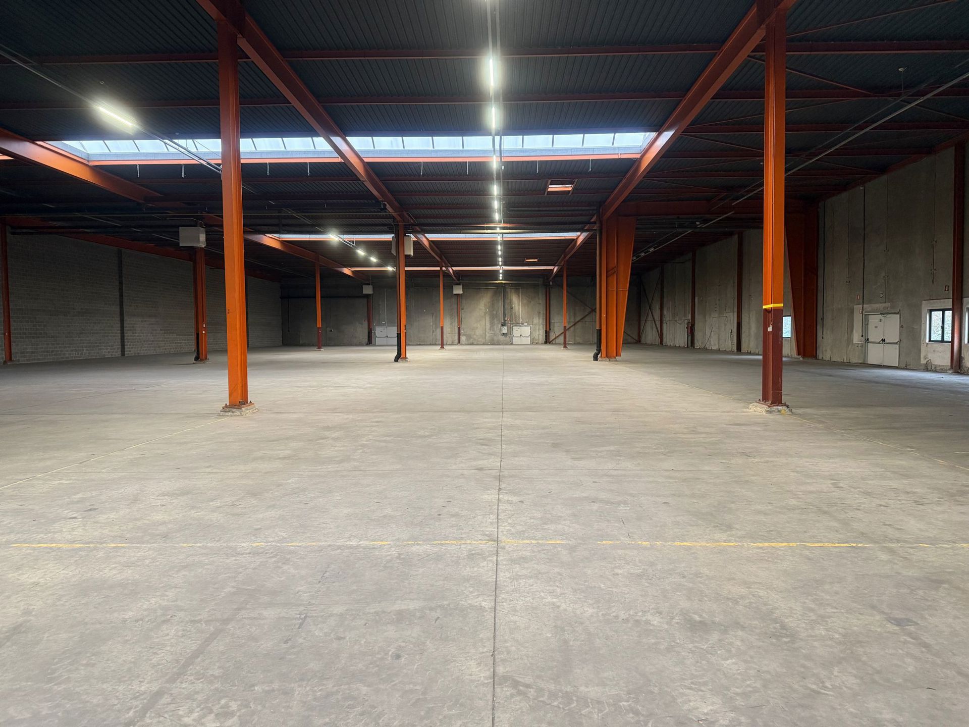 Magazijn 3450m² op Toplocatie in Zaventem - foto 2