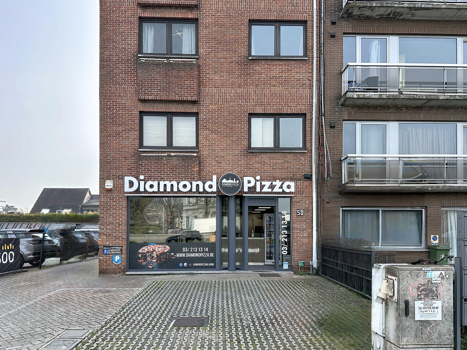 Commercial for sale in Aartselaar