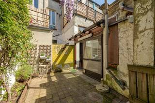 Rustig wonen in een éénrichtingsstraat in het hart van Borgerhout, op wandelafstand van het Moorkensplein én ’t Laar met zijn wekelijkse...