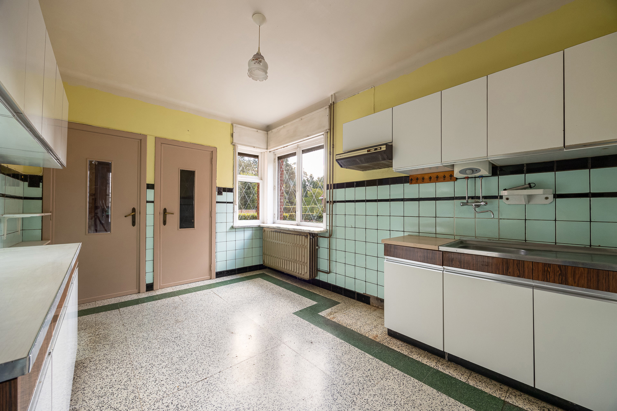 Te renoveren vrijstaande woning met 4 slpk in Langdorp - foto 5