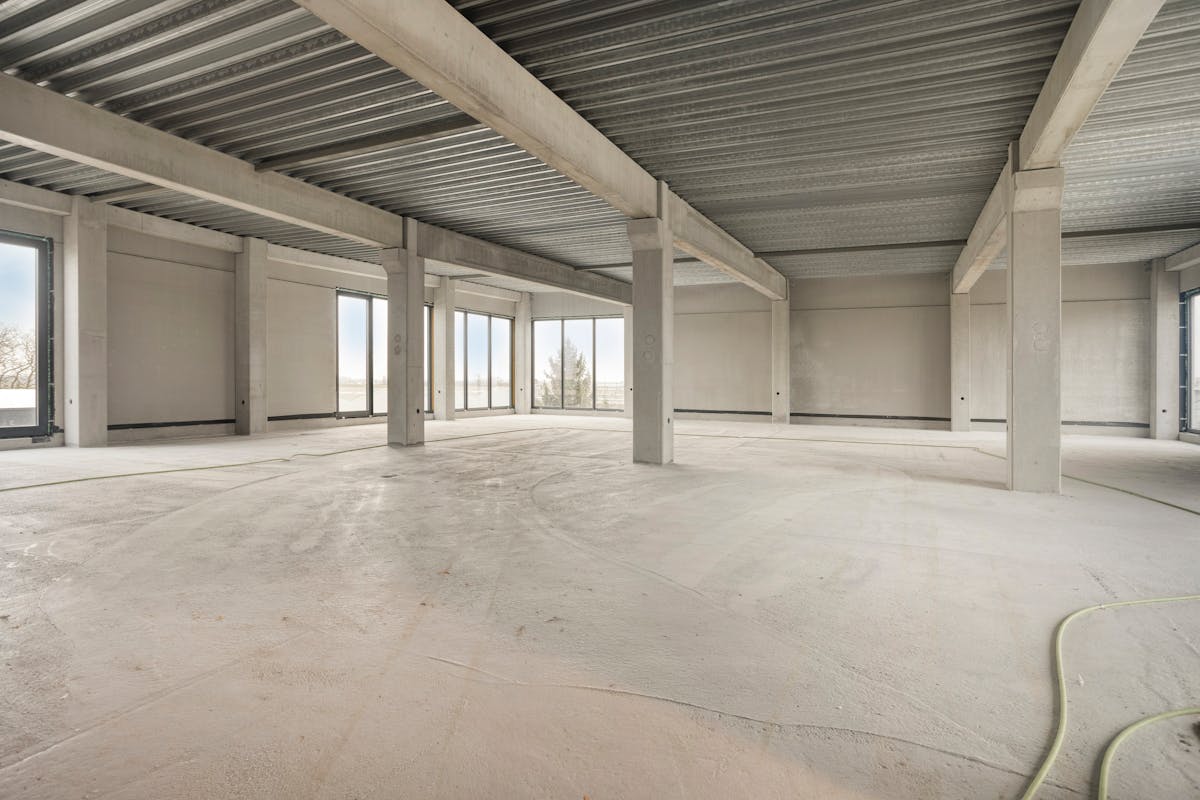 Nieuwbouwkantoor van ca.359m² op commerciële ligging - foto 5
