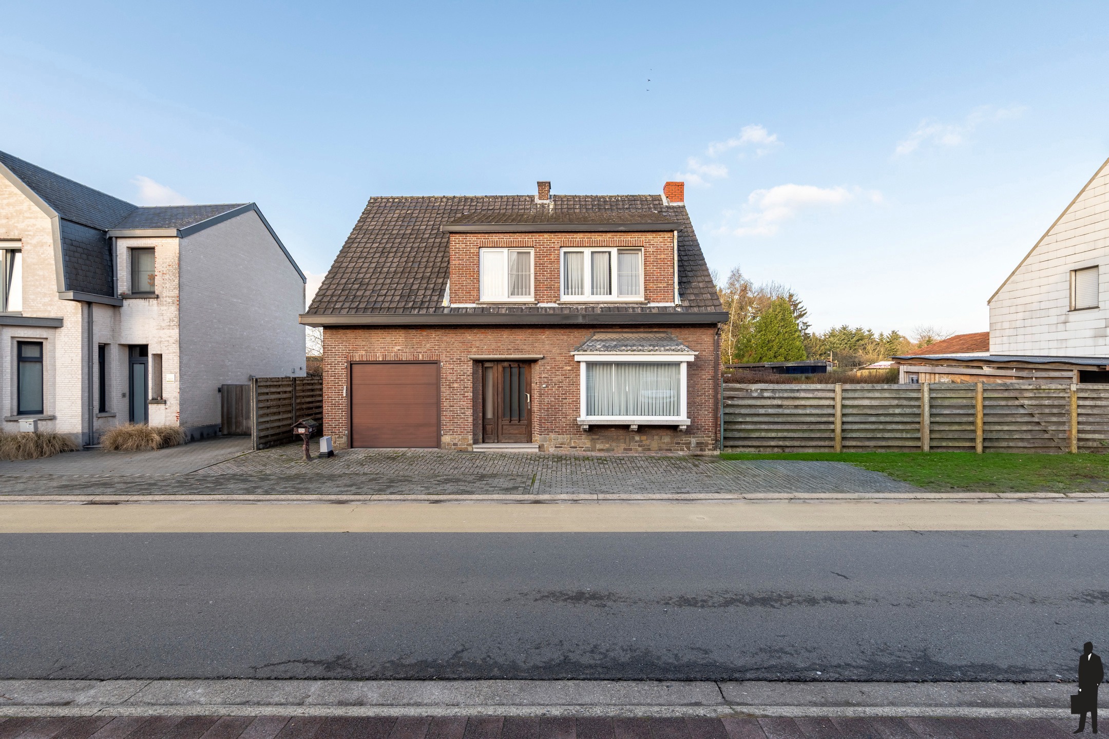 Te renoveren woning op ca. 550m² grond. - foto 1