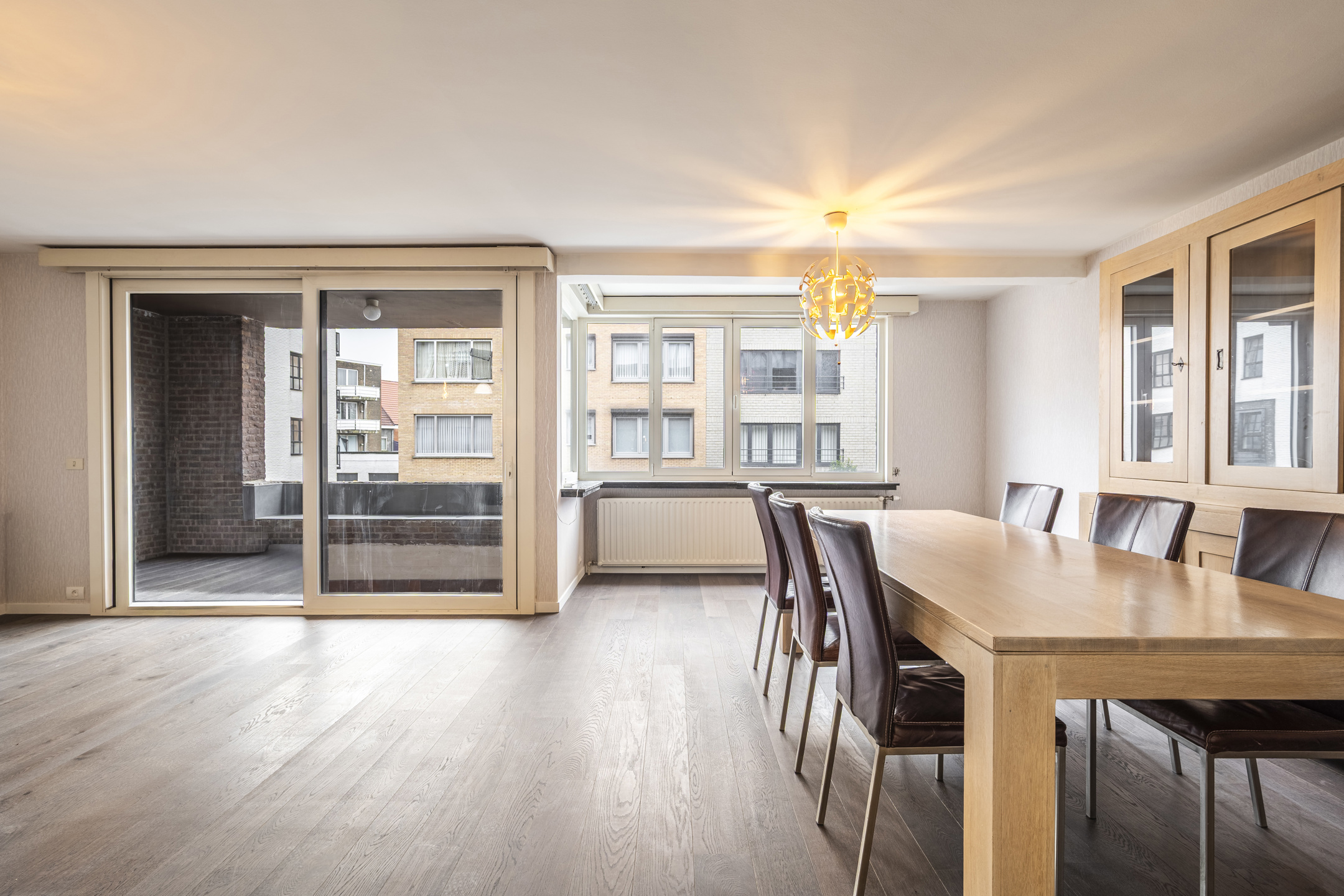 Recent gerenoveerd app. (103m²) met terras en garage - foto 4