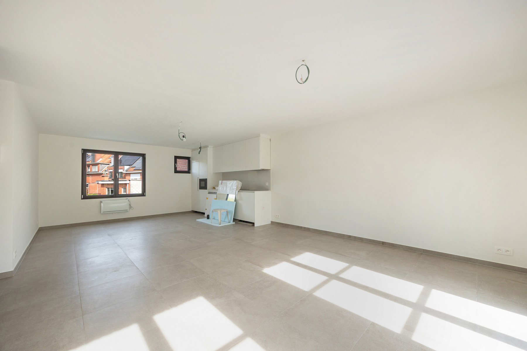 Volledig instapklaar appartement met terras te Wilrijk - foto 5