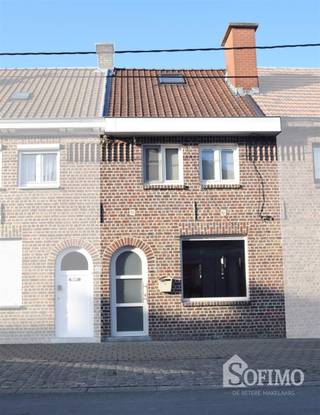 VERRASSEND RUIME RIJWONING OP CENTRALE LIGGING BENT U OP ZOEK NAAR EEN INSTAPKLARE EN ENERGIEZUINIGE WONING MET TAL VAN MOGELIJKHEDEN?DEZE RUIME...