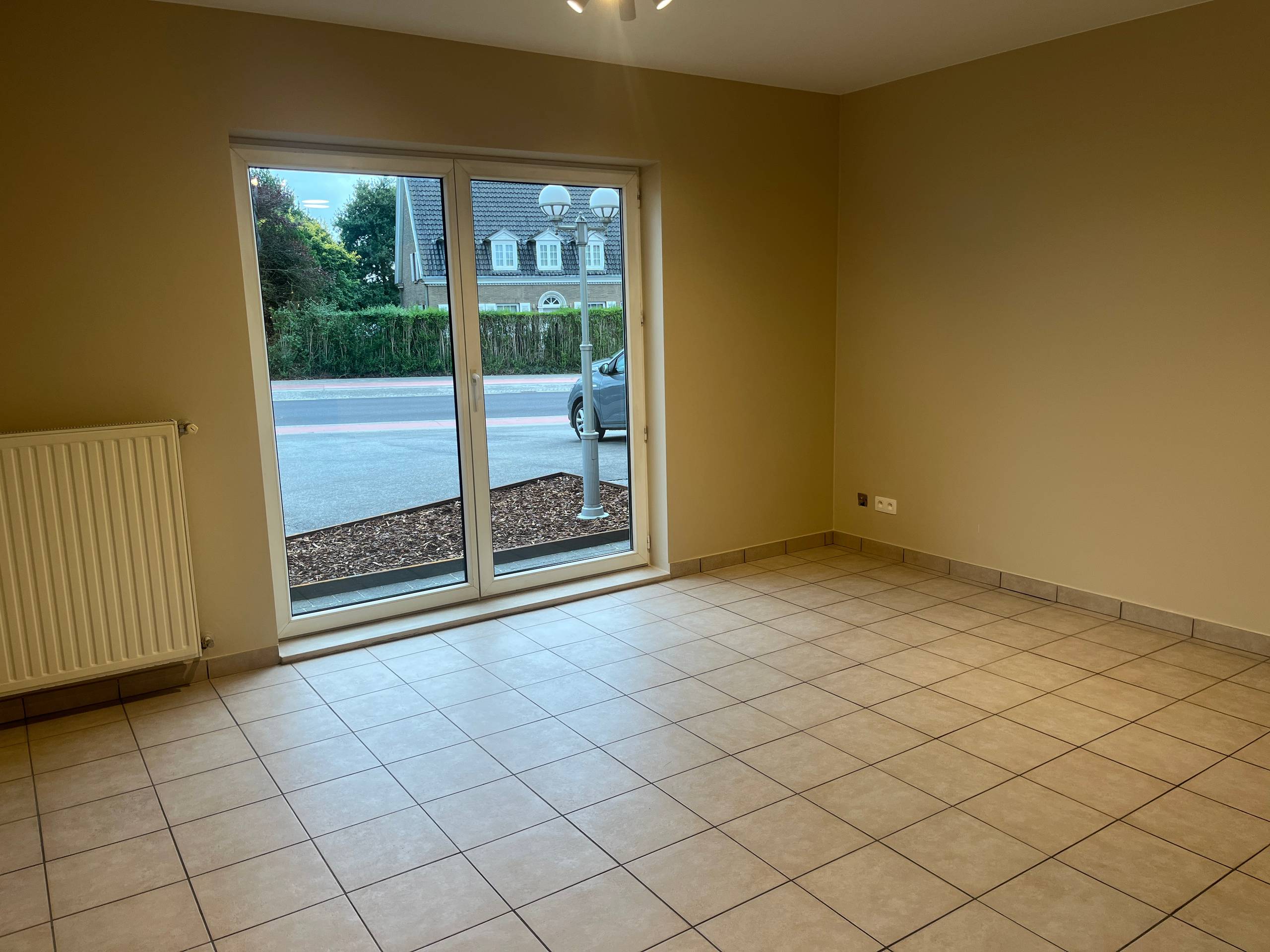Gelijkvloers appartement te huur in Waregem - foto 4