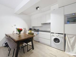 LiggingDit duplex appartement bevindt zich in een rustig zijstraatje in het hart van de stad, op slechts enkele passen van het Gravensteen, het...