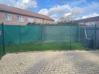 Bovengrondse autostaanplaats te koop aan residentie Camille in het centrum van Merchtem. Meer info of een bezoek ter plaatse? Contacteer ons via...