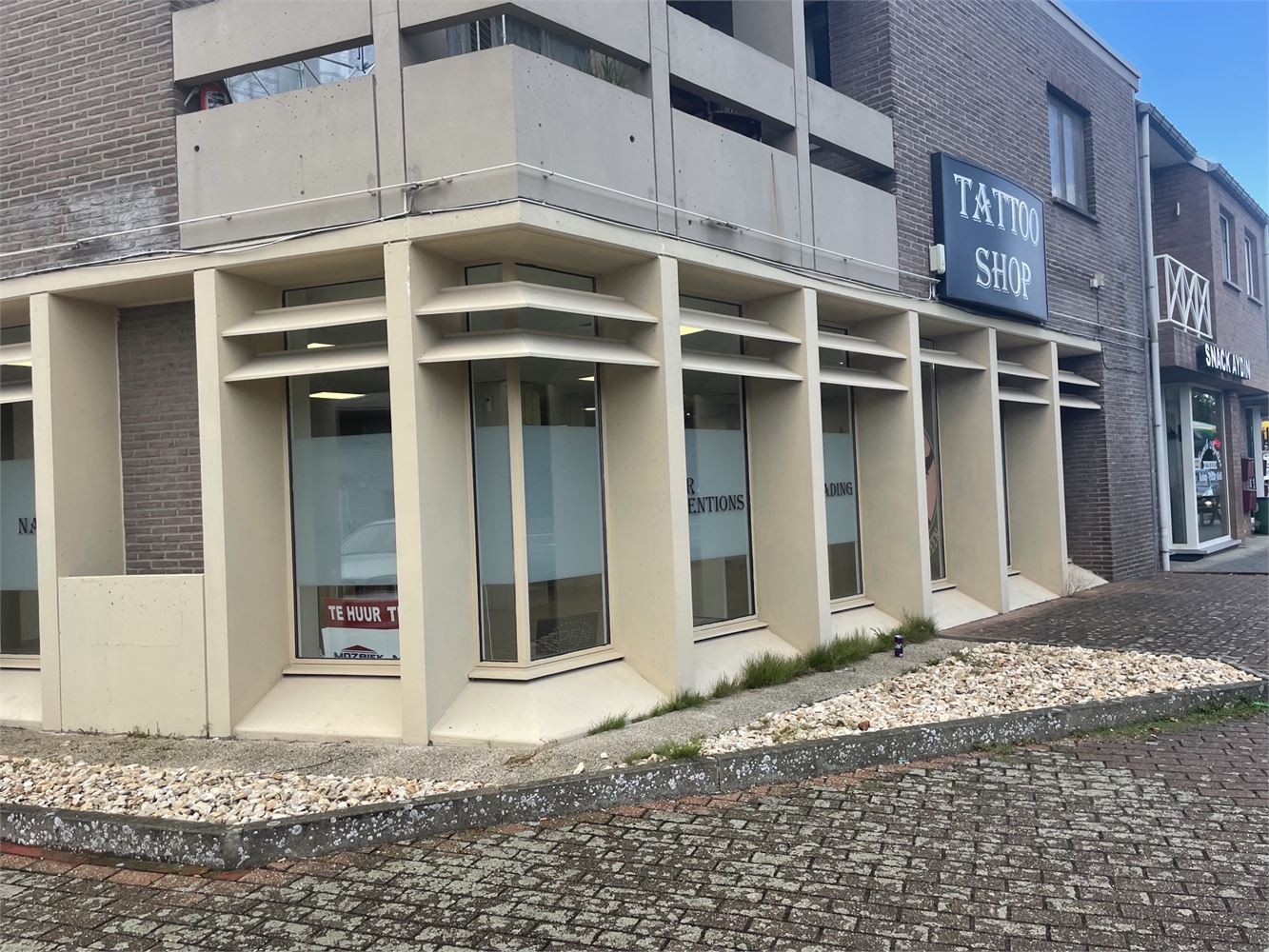 Ruim handelspand met kelder - foto 2