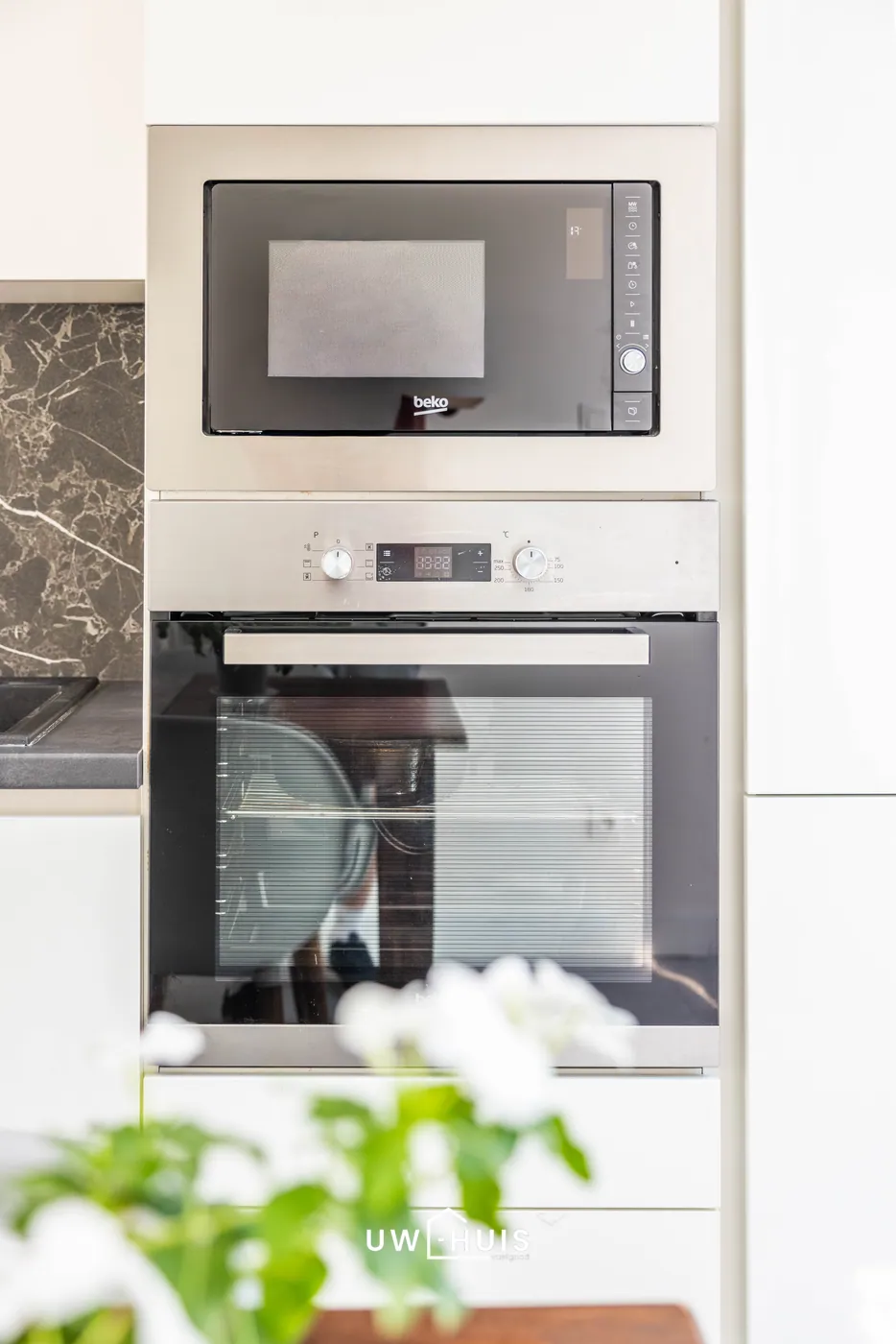 Volledig gerenoveerde woning in het hartje van Temse - foto 4