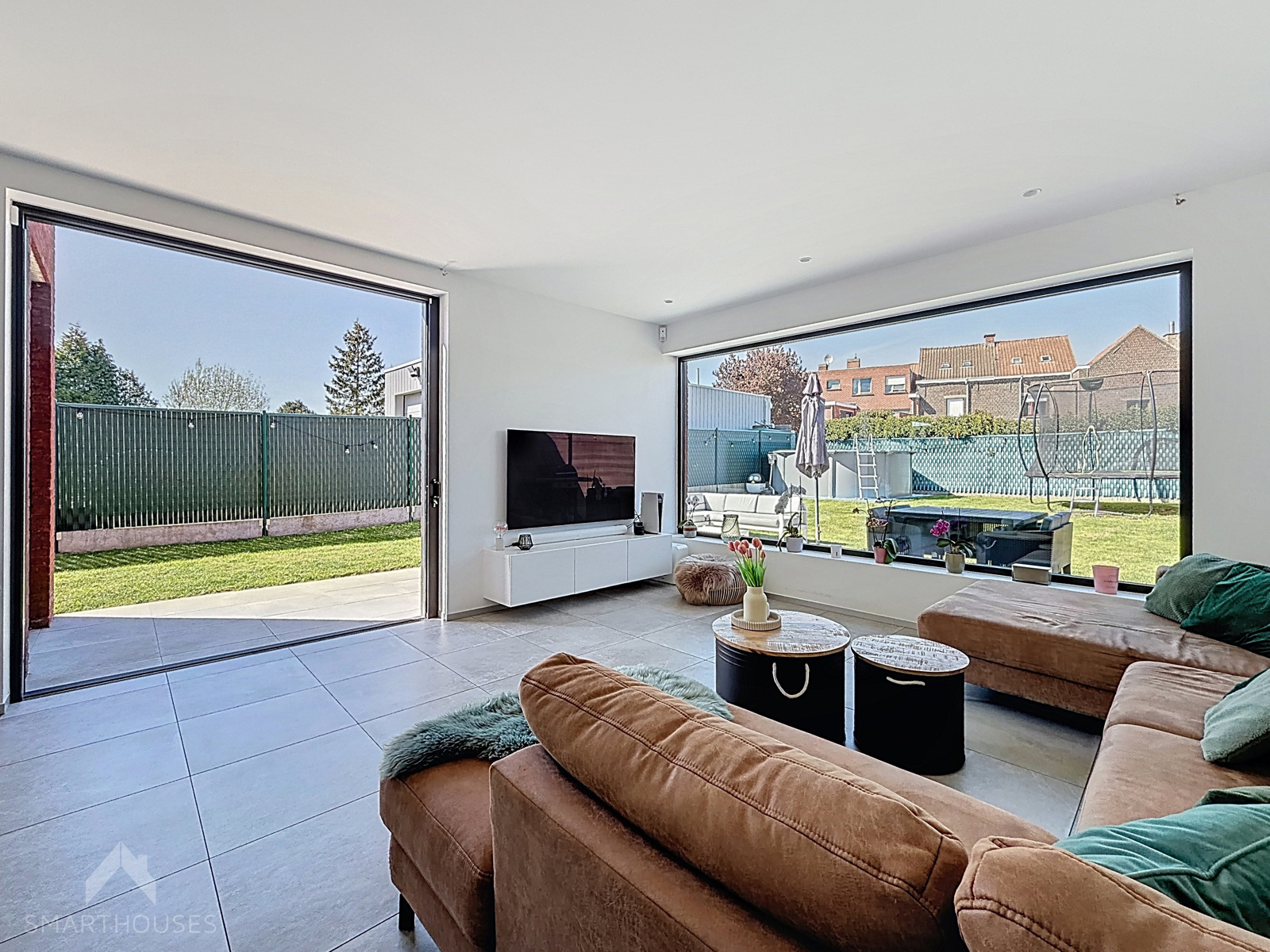 Recente halfopen woning met 3 slaapkamers en 2 badkamers - foto 5