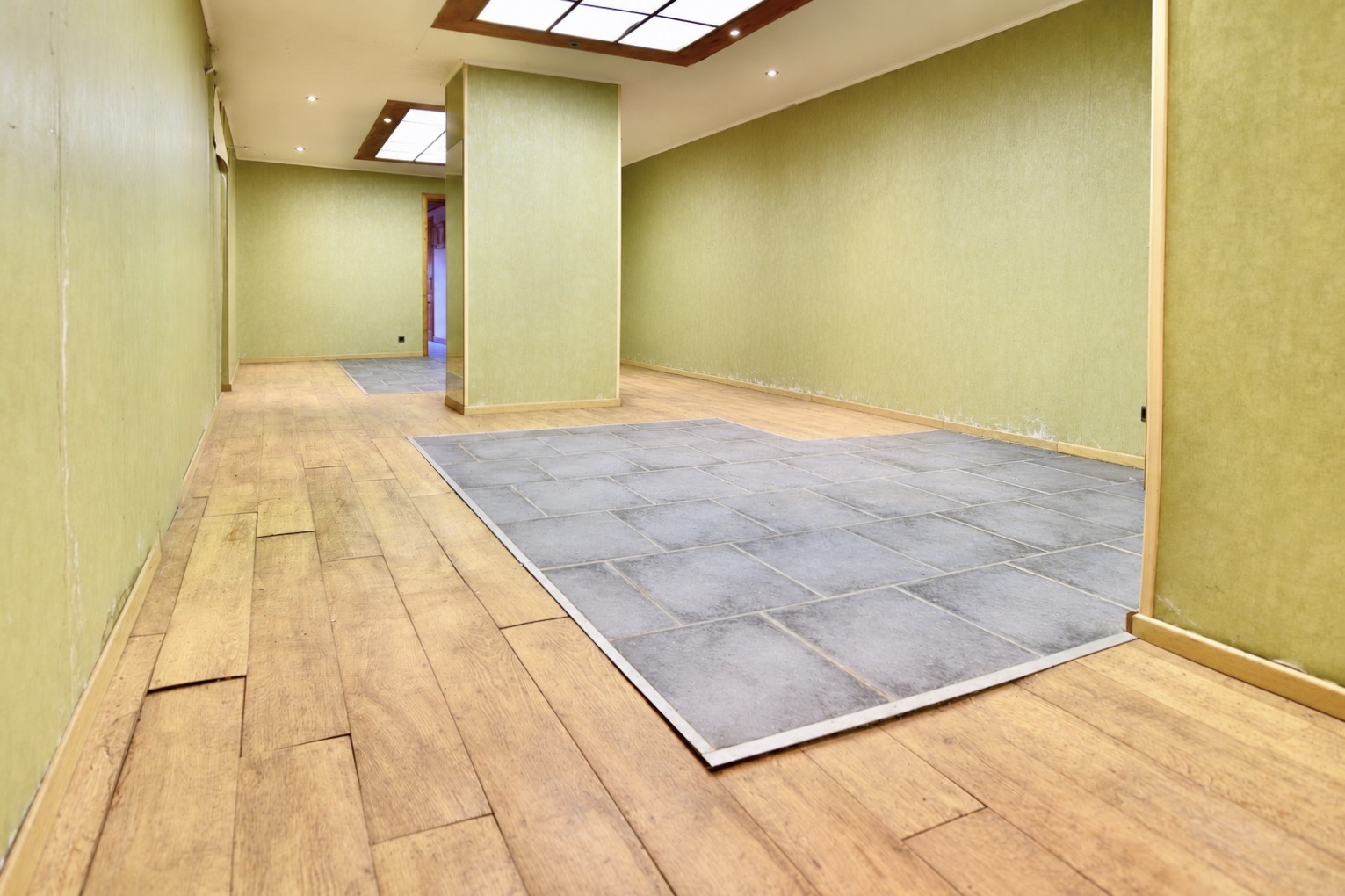 Te renoveren handelspand met woonst en 4 slpk voor 169000 EUR - foto 4