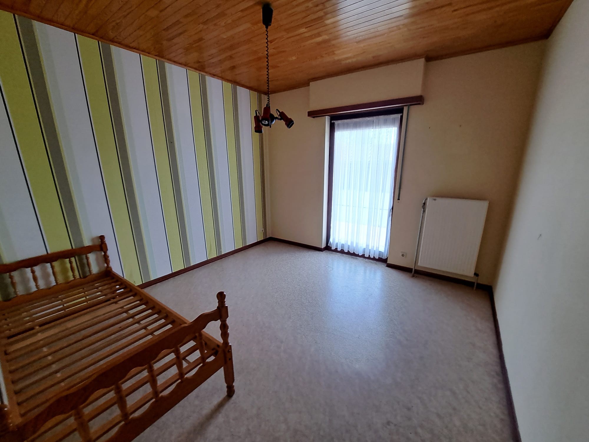 Een gunstig gelegen gelijkvloerse woning met tuin - foto 5