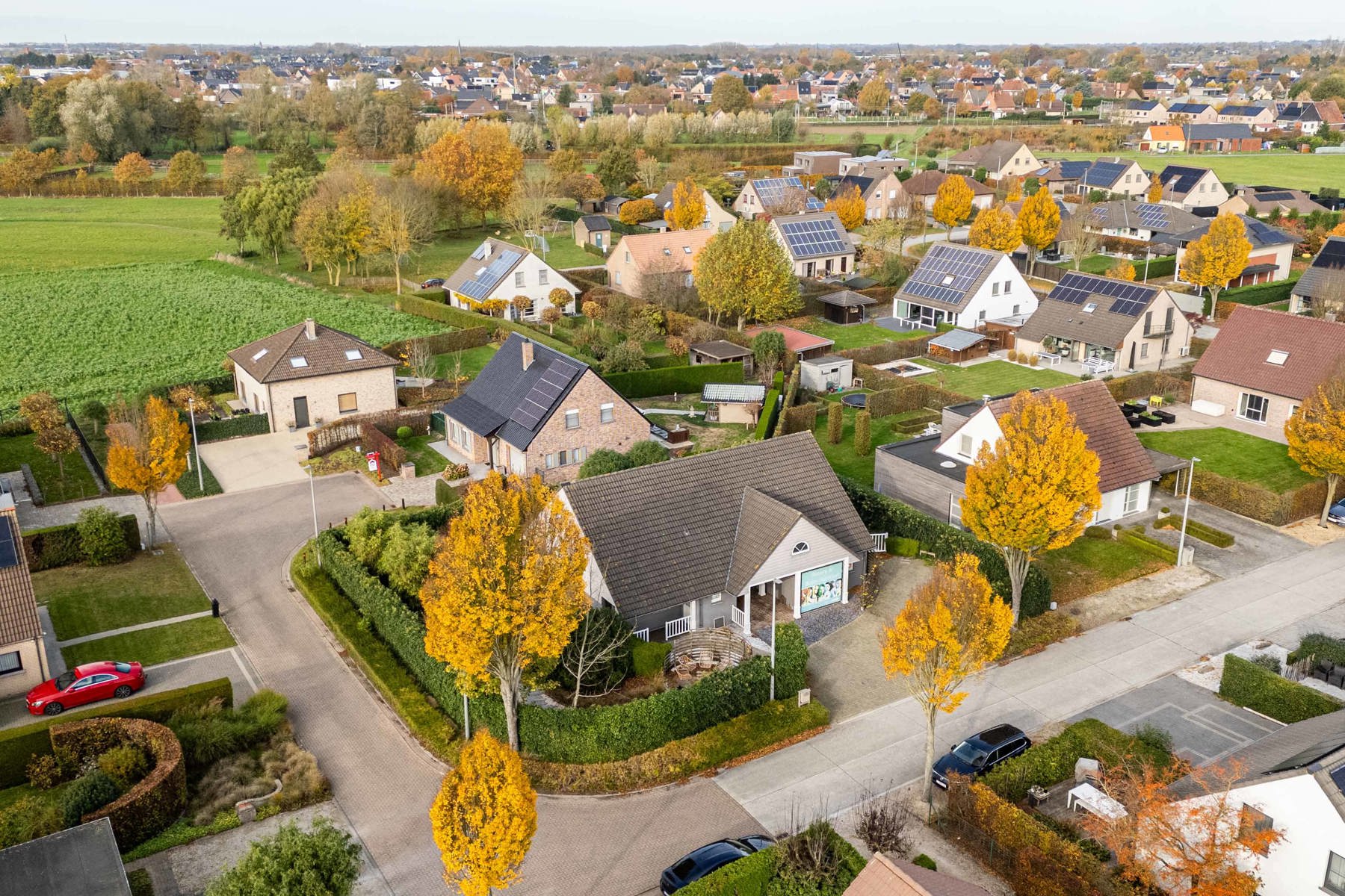 Te koop: Gezinswoning met praktijkruimte in een rustige wijk - foto 2
