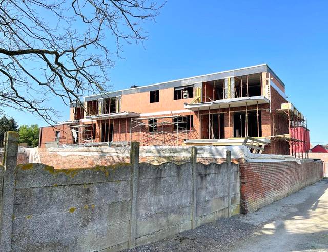 Project te koop in Bassilly