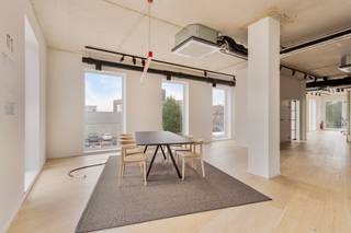 Commercial à vendre à Leeuw-Saint-Pierre