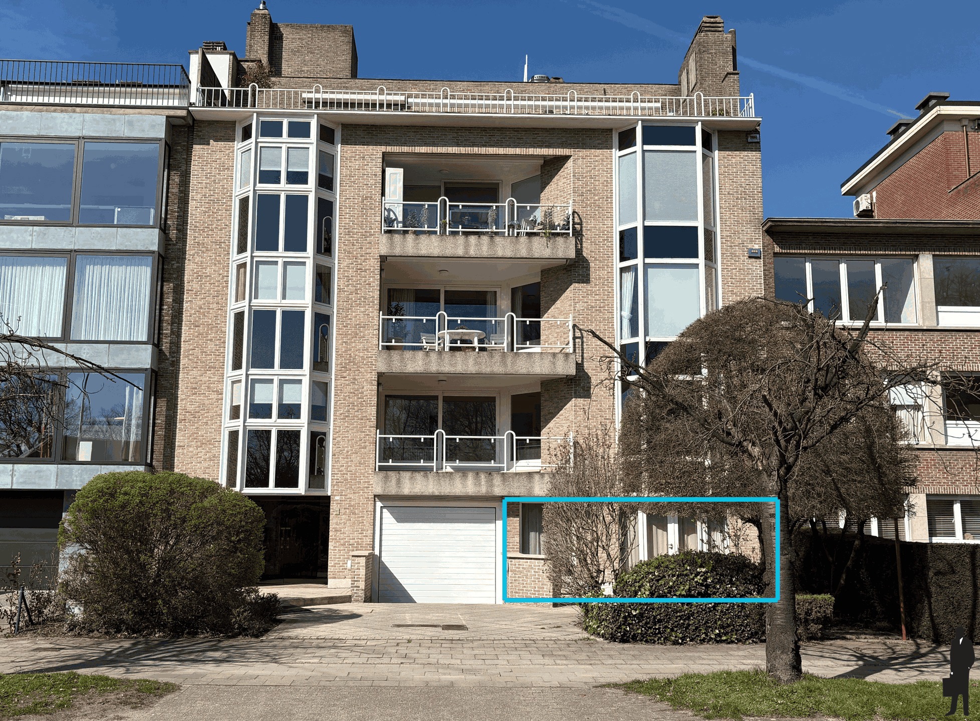 In het centrum van Brasschaat een gelijkvloers appartement ca. 180m², met terras, tegenover het park! - foto 5