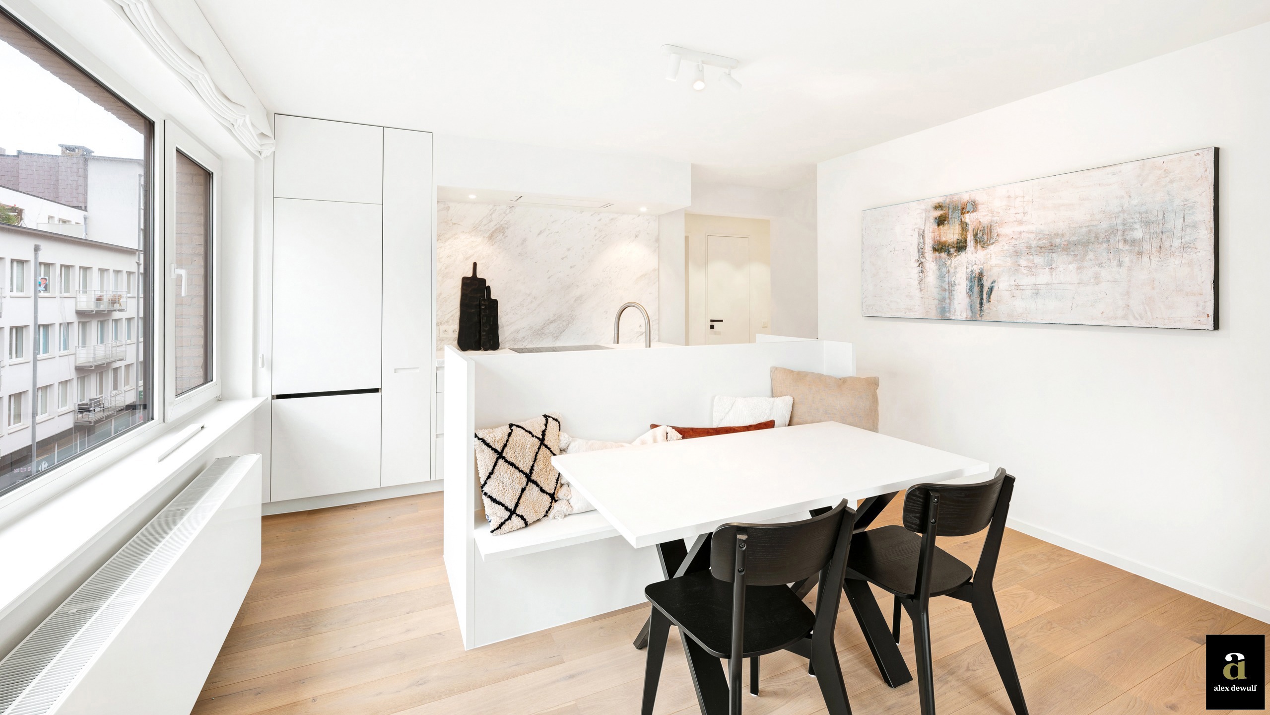 Instapklaar hoekappartement op enkele stappen van het centrum - foto 5