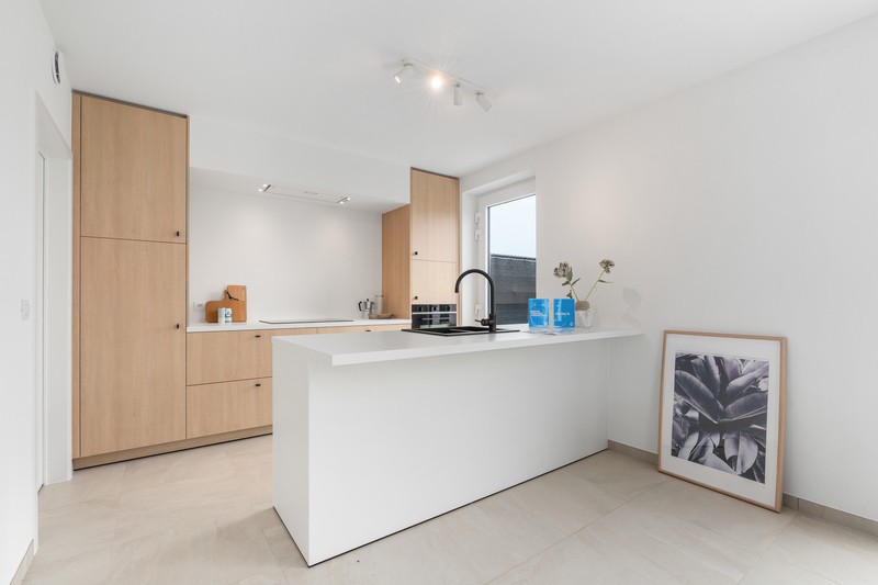 Lichtrijke landelijke nieuwbouwwoningen te Roeselare - photo 5