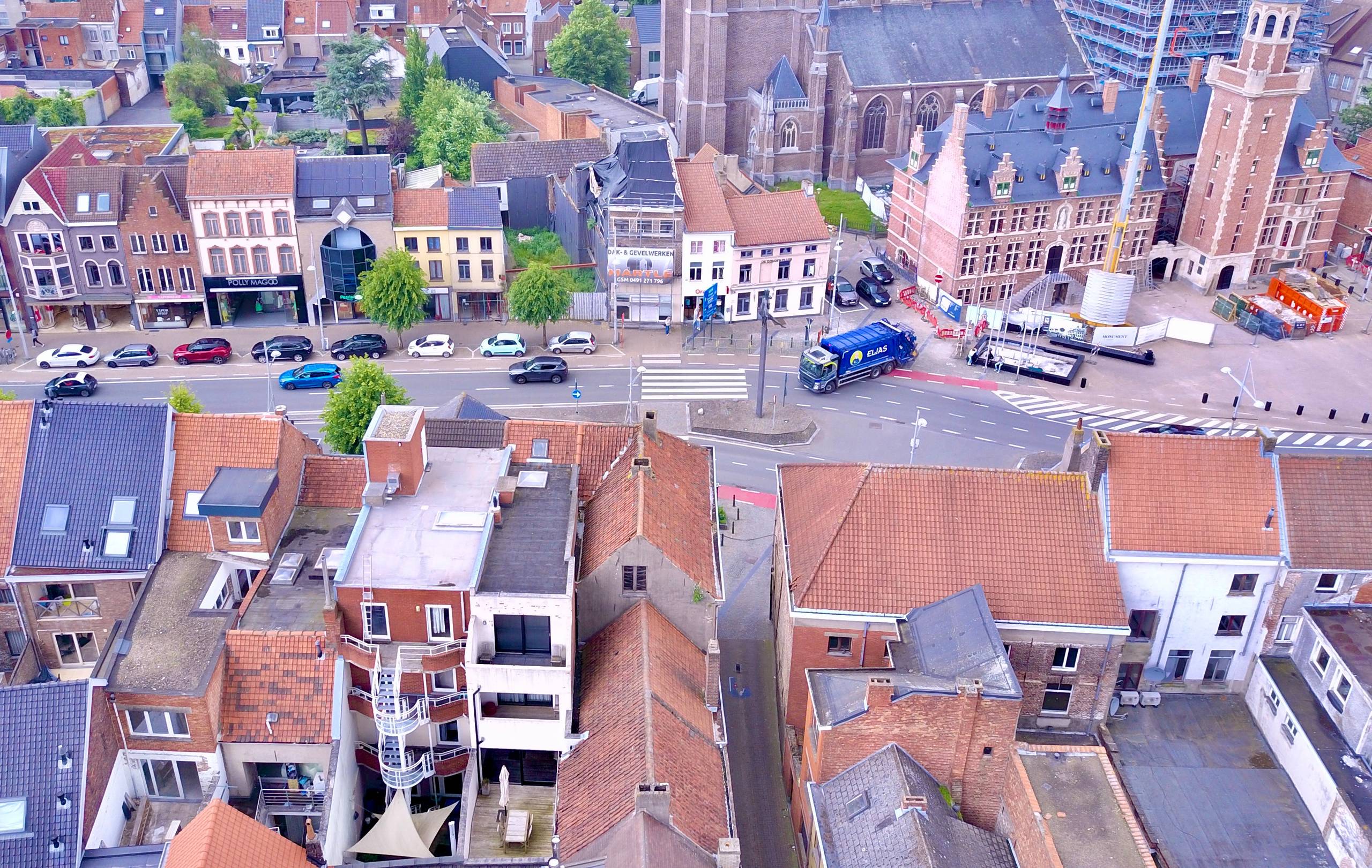 Handelshuis op commerciële topligging met garage/magazijn* - Bieden vanaf 285.000 EUR** - foto 2