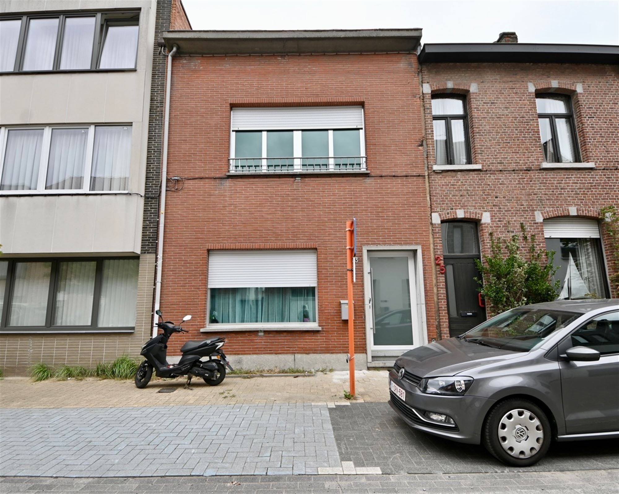 Gerenoveerde woning met 4 slaapkamers en tuin.  - foto 1