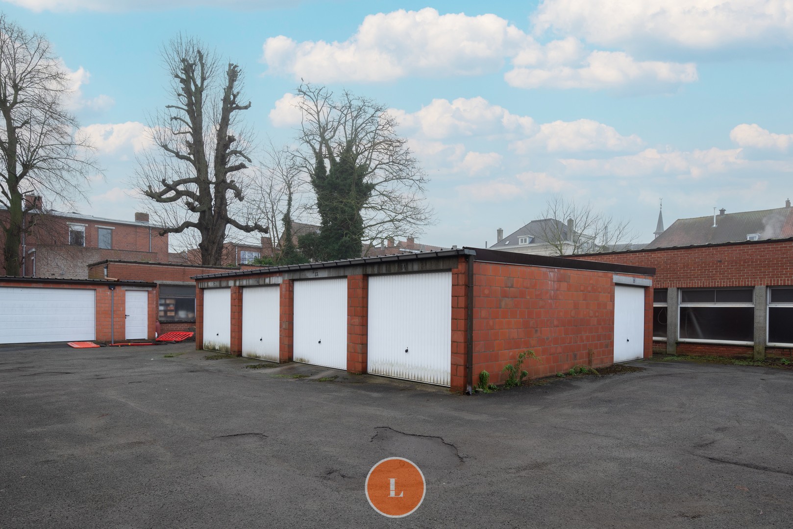 Garage for sale in Menen - photo 1