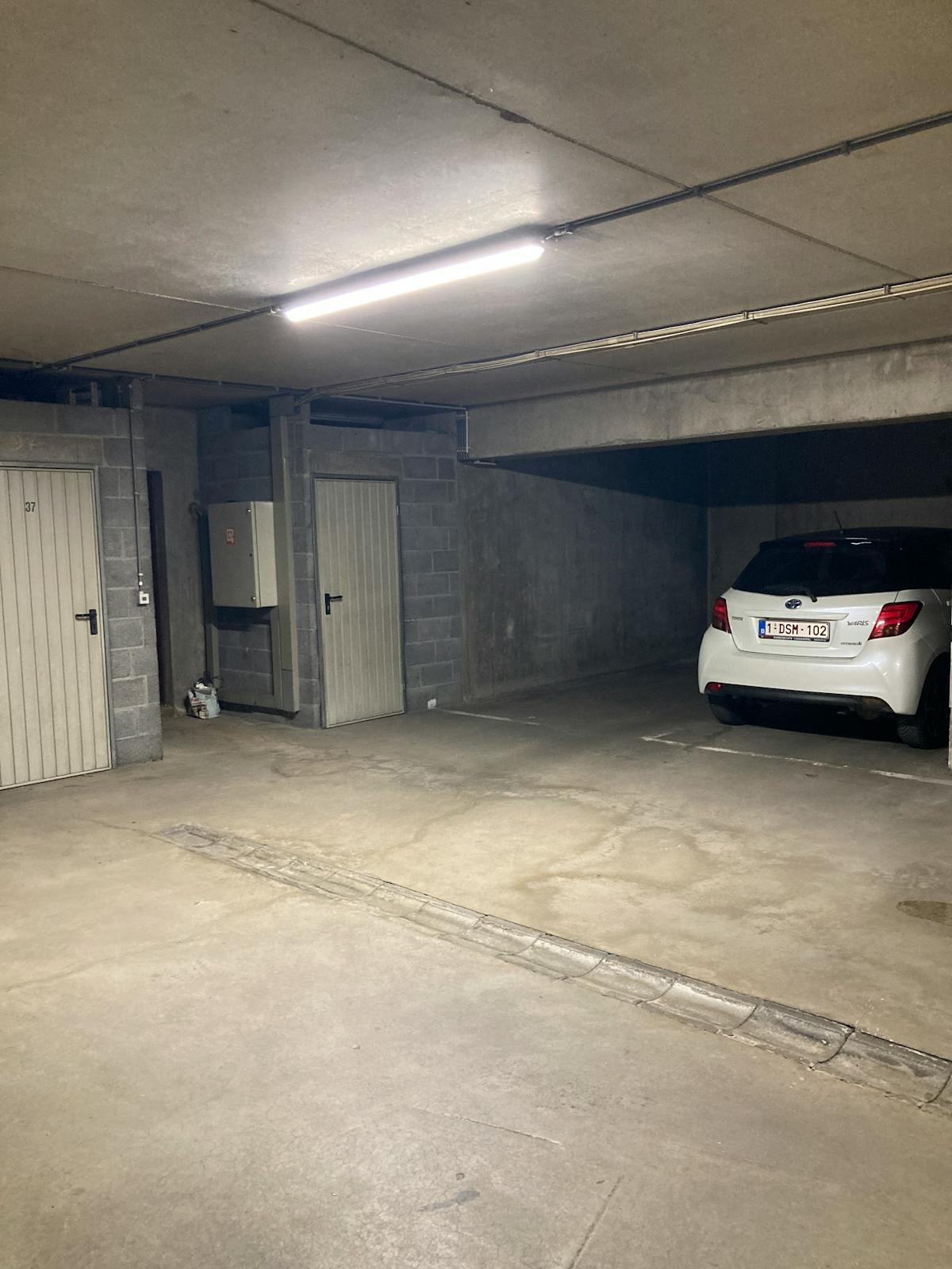 Ideaal gelegen staanplaats te huur Strombeek-Bever - foto 2