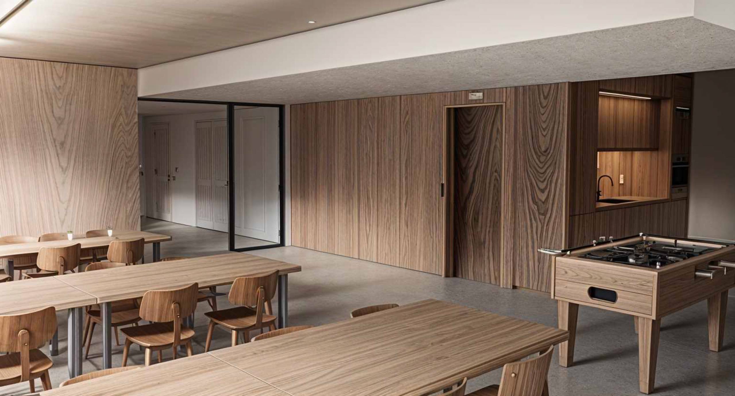 Bovenste verdieping van kantoorgebouw te koop in Genk - foto 2