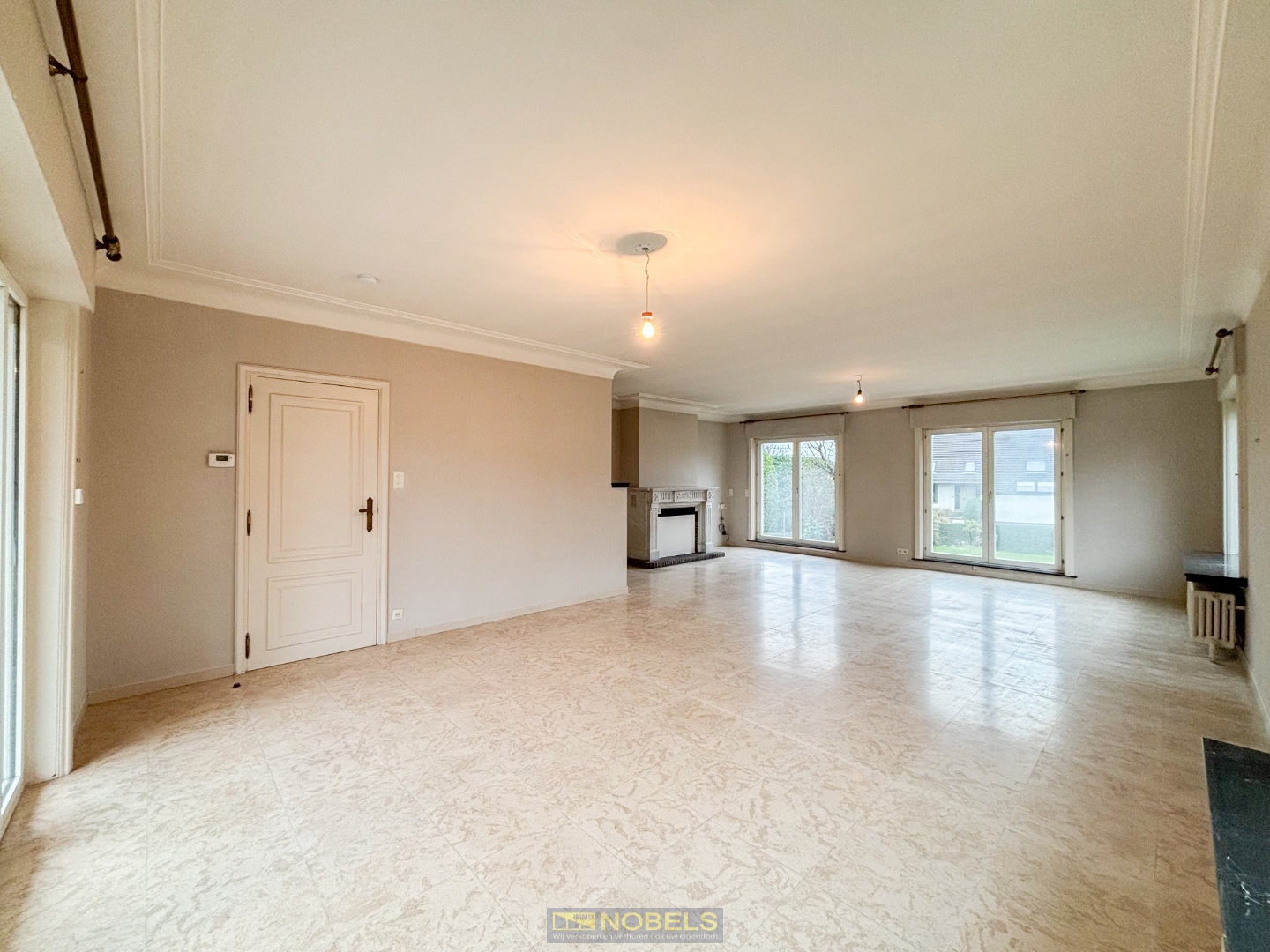 Te huur, zeer ruime gezinswoning met tuin te Oudenaarde - foto 4