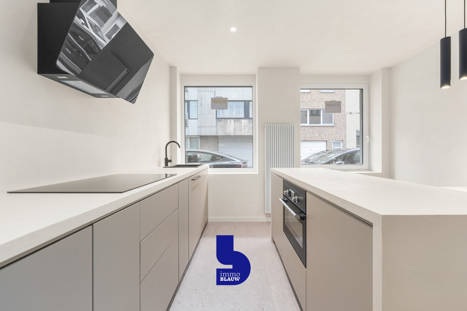 Stijlvol gerenoveerd gelijkvloers appartement in hartje Oostende - foto 2