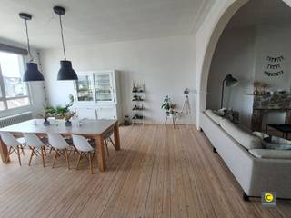 Charmant en authentiek 2-slaapkamerappartement in hartje Antwerpen, vlak bij de MarkgravebuurtWelkom in dit uitzonderlijk appartement op de 3de...