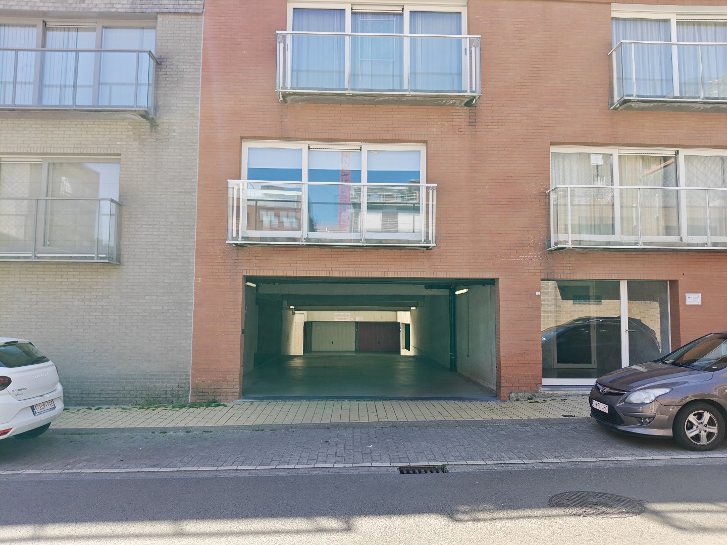 Garage très spacieux et bien situé à vendre - Résidence Boei - photo 5