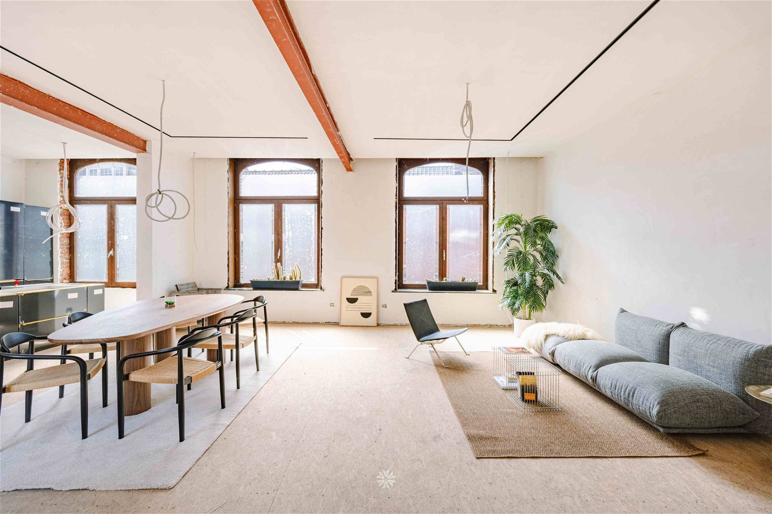 Multifunctioneel handelspand met af te werken loft - foto 2