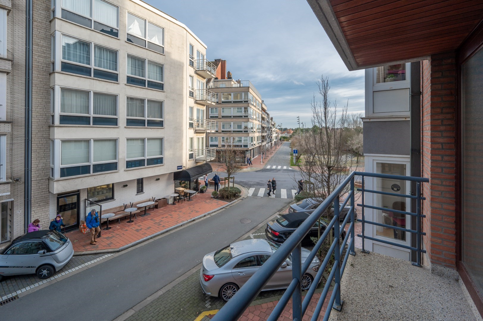 Apartment for rent in Knokke-Heist with 4 bedrooms - photo 3