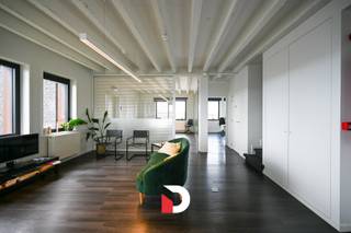 Deze instapklare kantoren maken deel uit van een recent gebouw langsheen de Brugse Ring (aan de Warandebrug/Boudewijnbrug), strategisch...