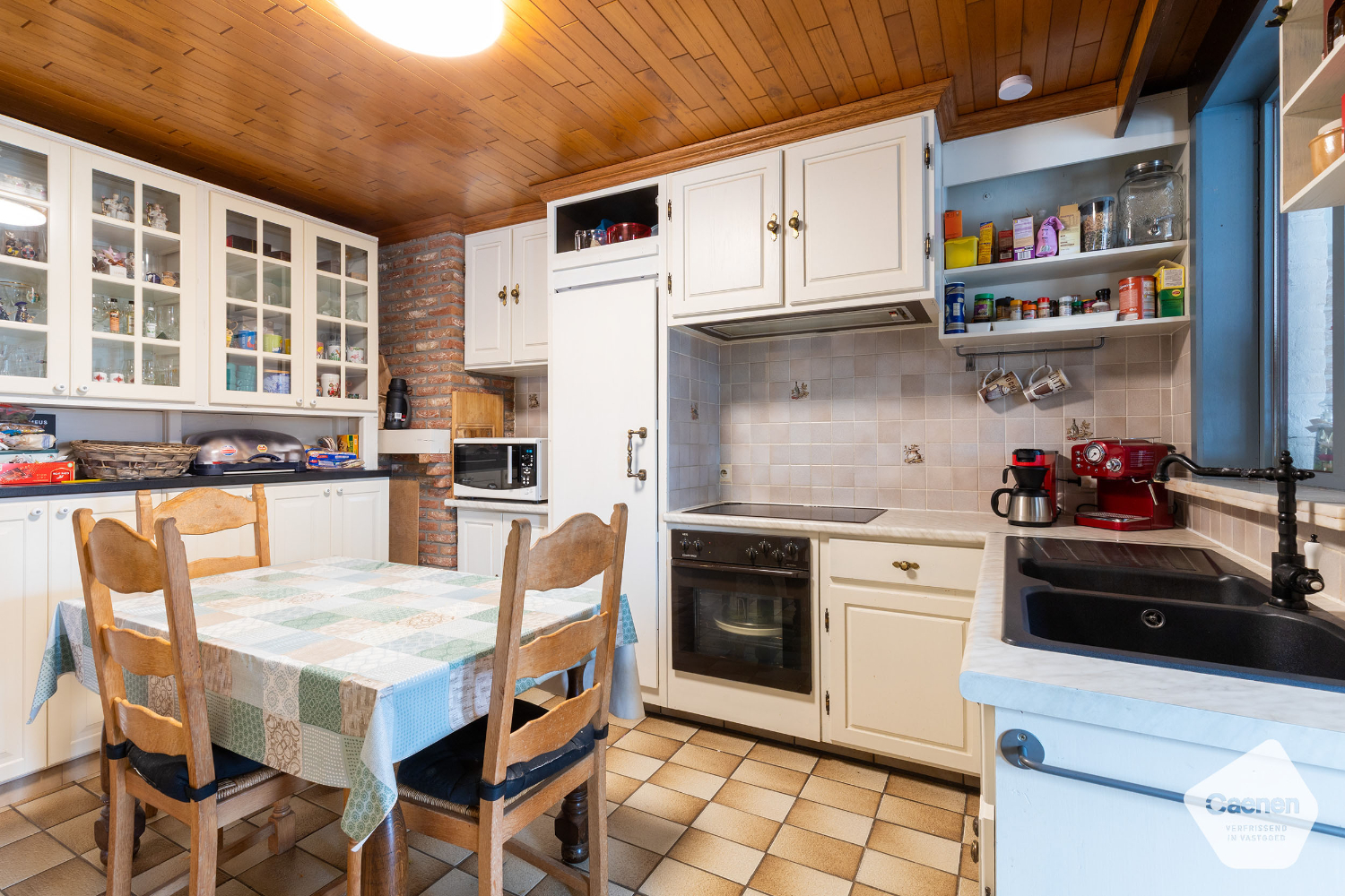 Charmante landelijke woning op een perceel van 1104 m² in een rustige en groene omgeving. - foto 5