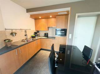 Gezellig gelijkvloers appartement met terras en autostaanplaats in BukenWil je comfortabel en praktisch wonen? Dan is dit appartement zeker iets voor...