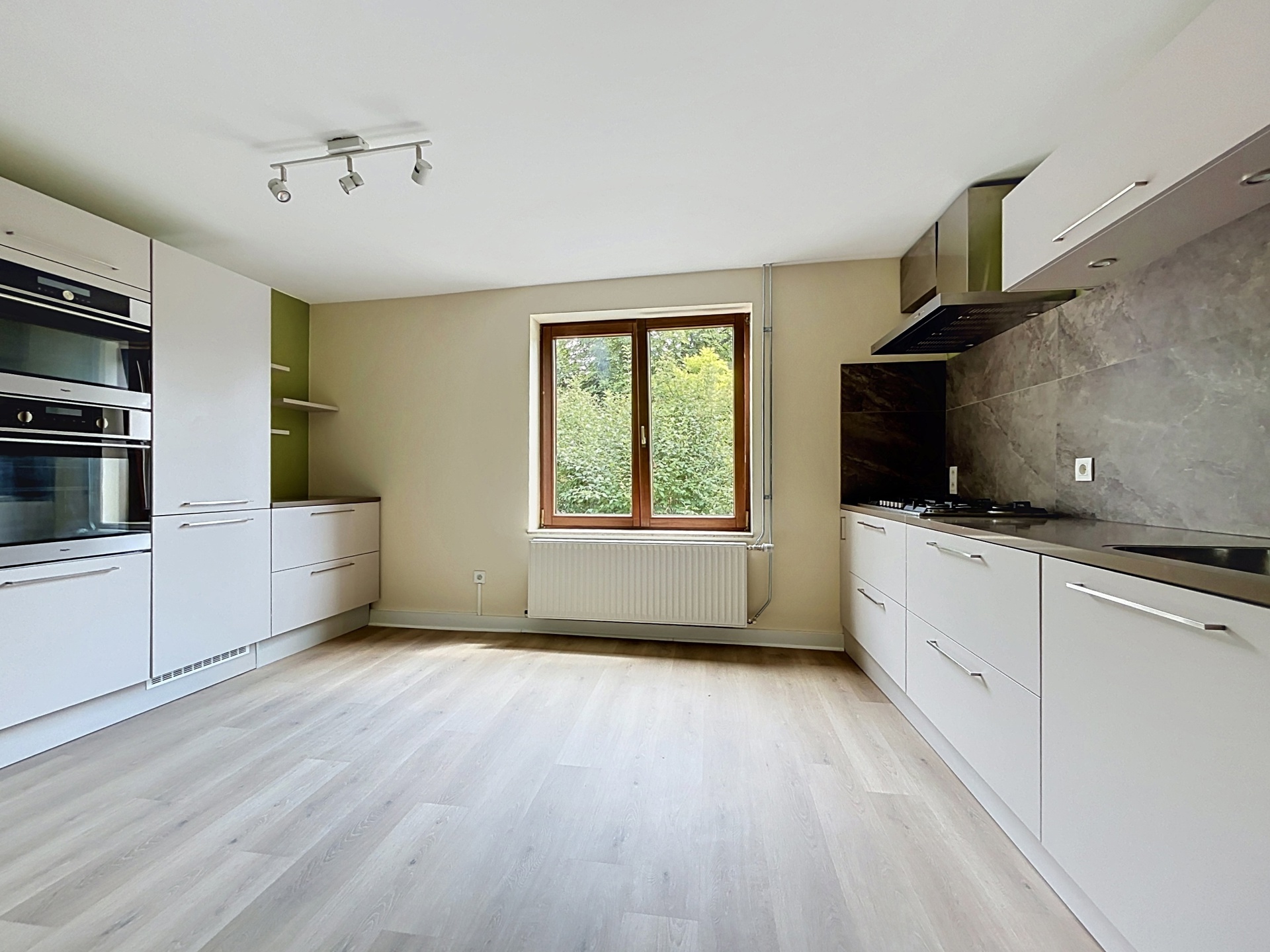 Appartement te huur in Hoei met 2 slaapkamers - foto 3
