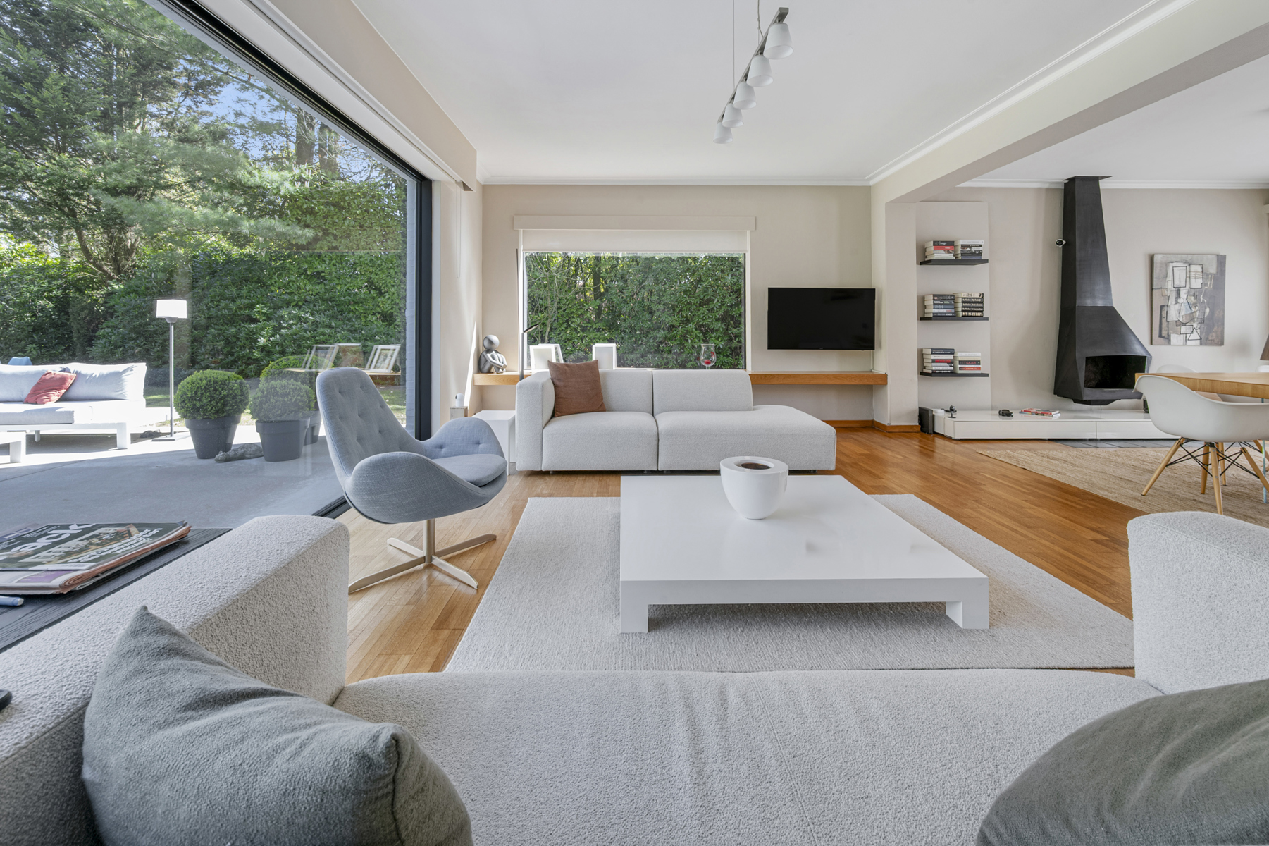 Moderne villa in een residentiële woonwijk - foto 5